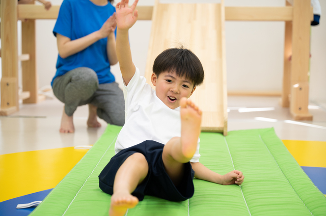 柔らか素材の用具、安全マット使用